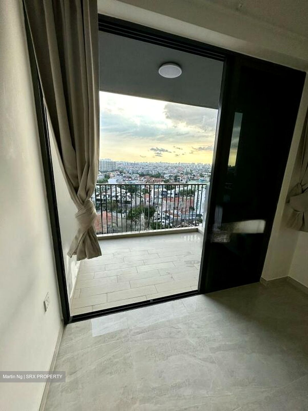 The Florence Residences (D19), Apartment #421234781